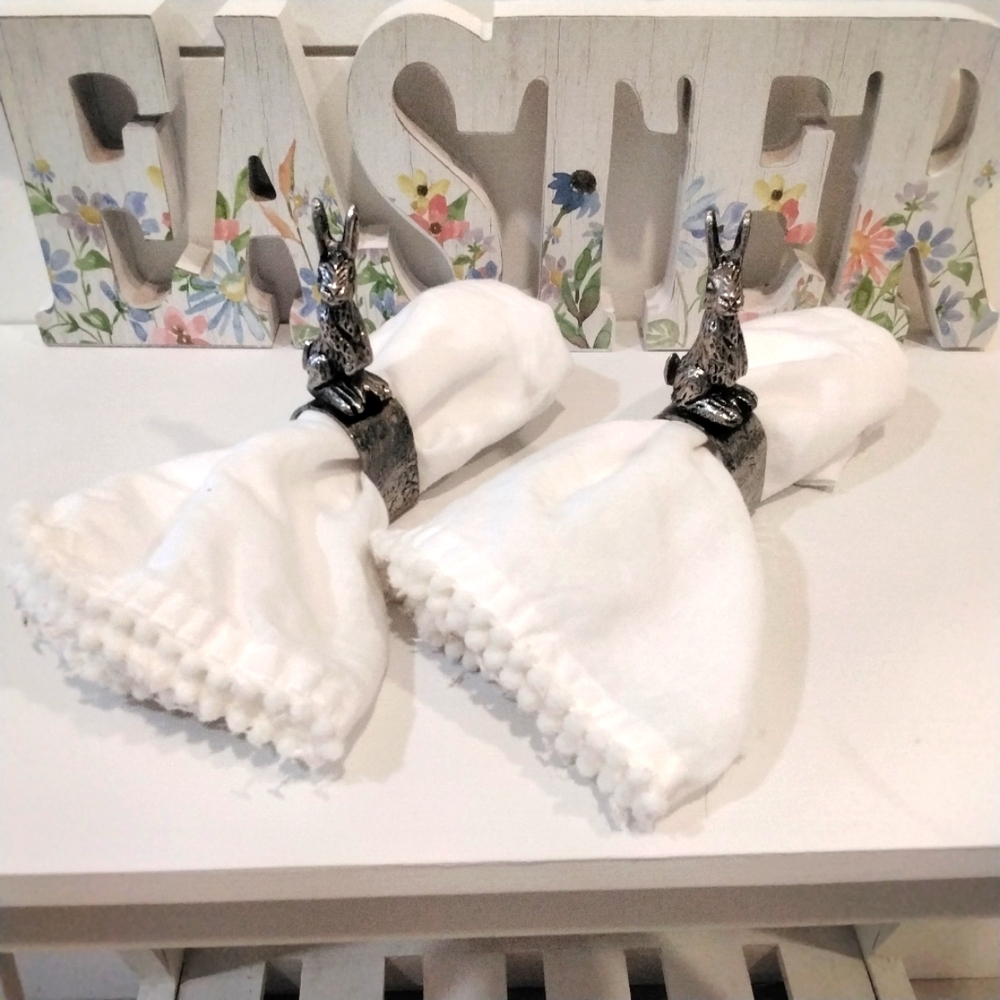 New! Two Metal Rabbit Napkin Rings